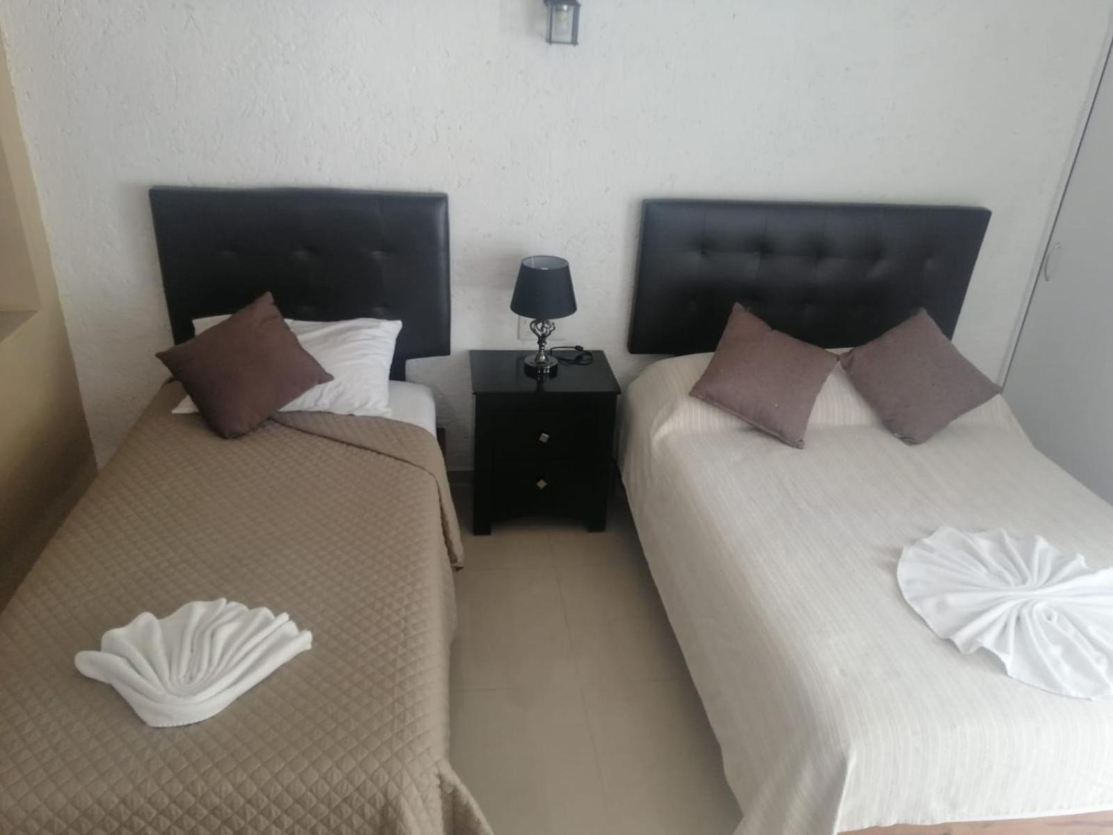Oyo Dos Mundos Cozumel