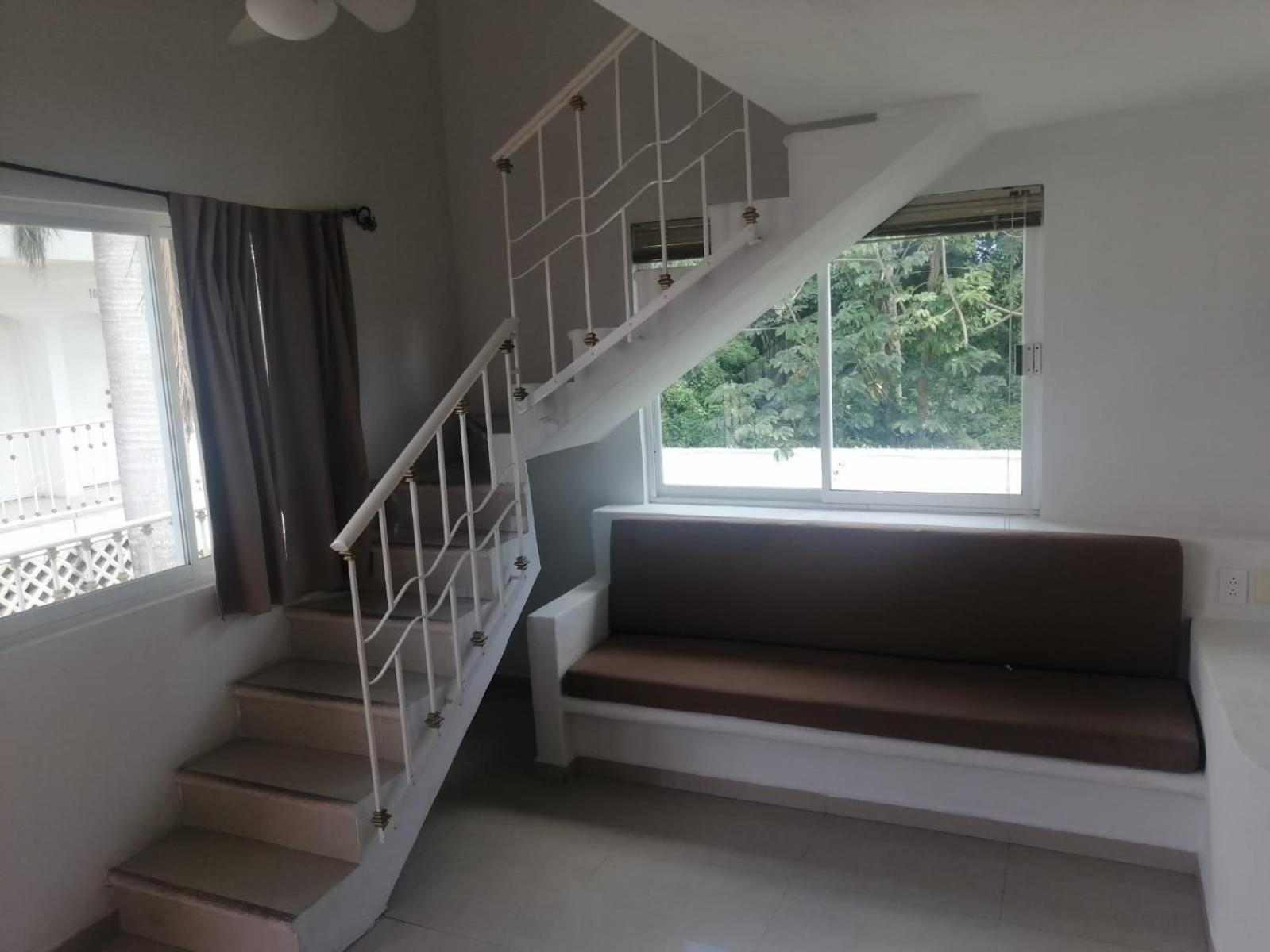 Hotel Oyo Dos Mundos 3*