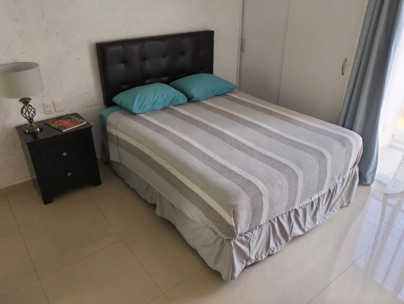 Hotel Oyo Dos Mundos